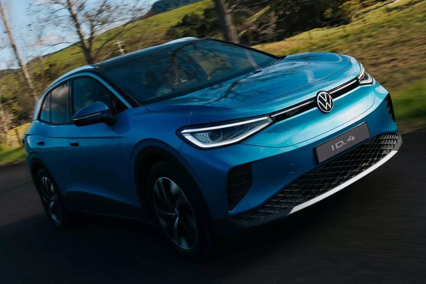 Volkswagen ID.4 vai ao varejo com 204 cv e 370 km