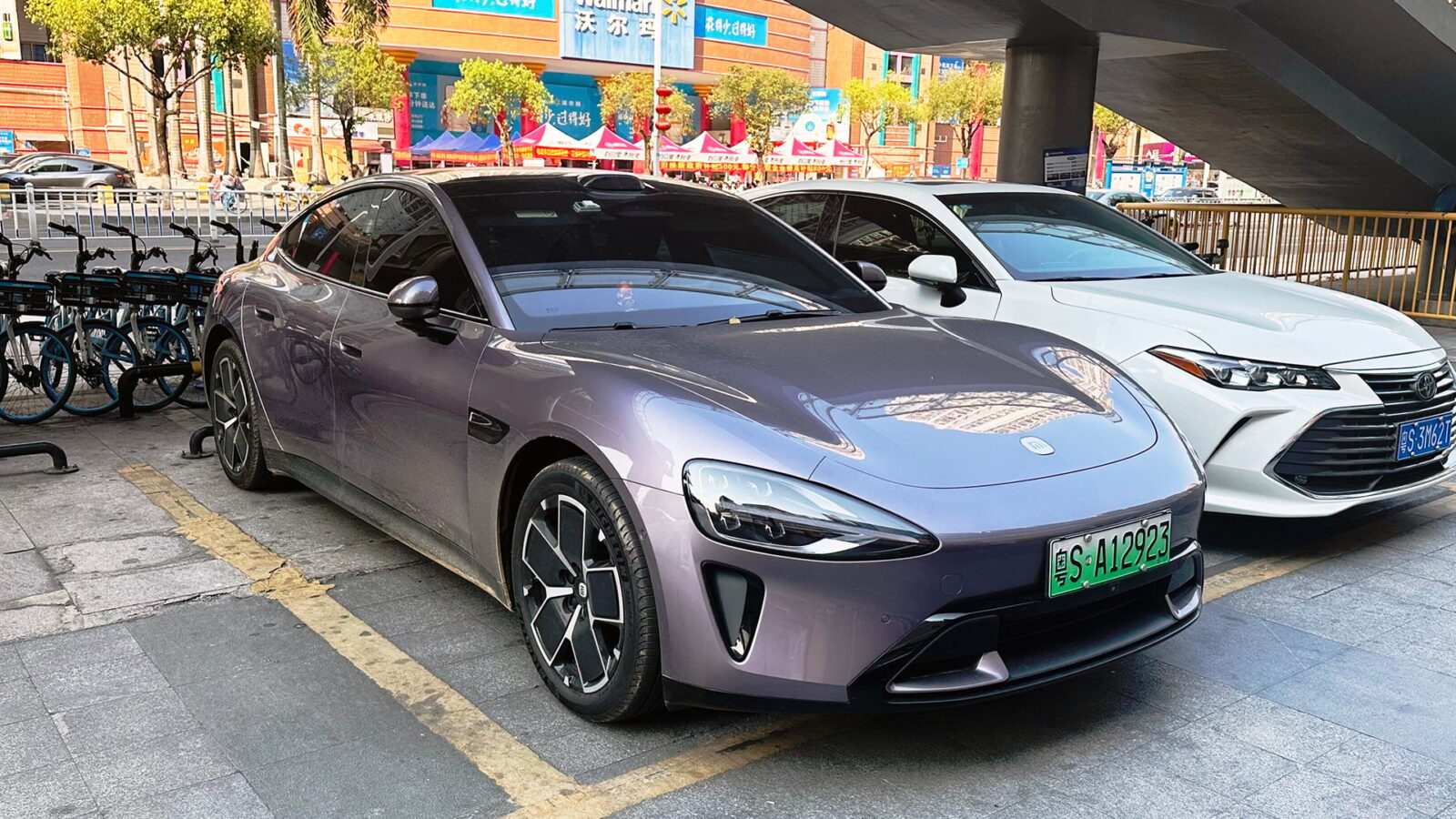 Carros chineses baratos: China freia descontos