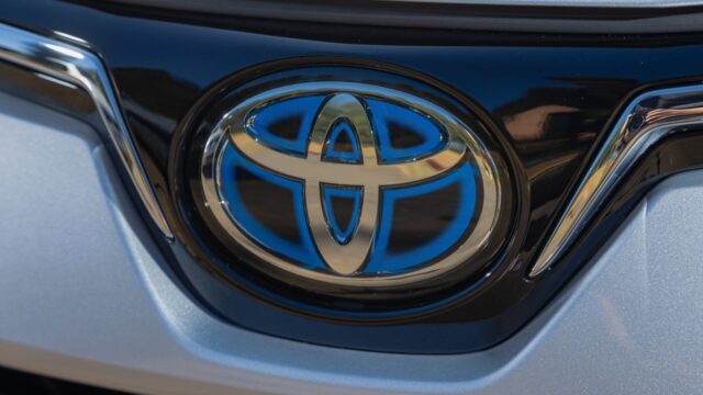 Toyota cria centro para híbridos flex com apoio do BNDES