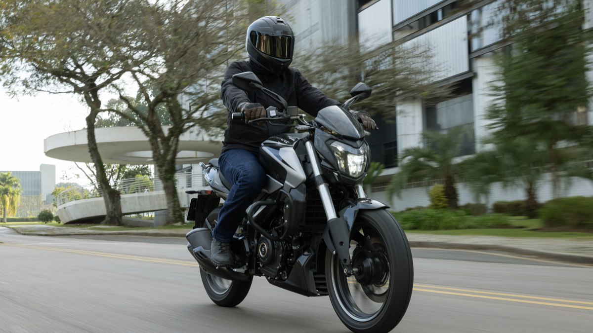 Dominar 250 estreia eletrônica nova e mantém motor 250