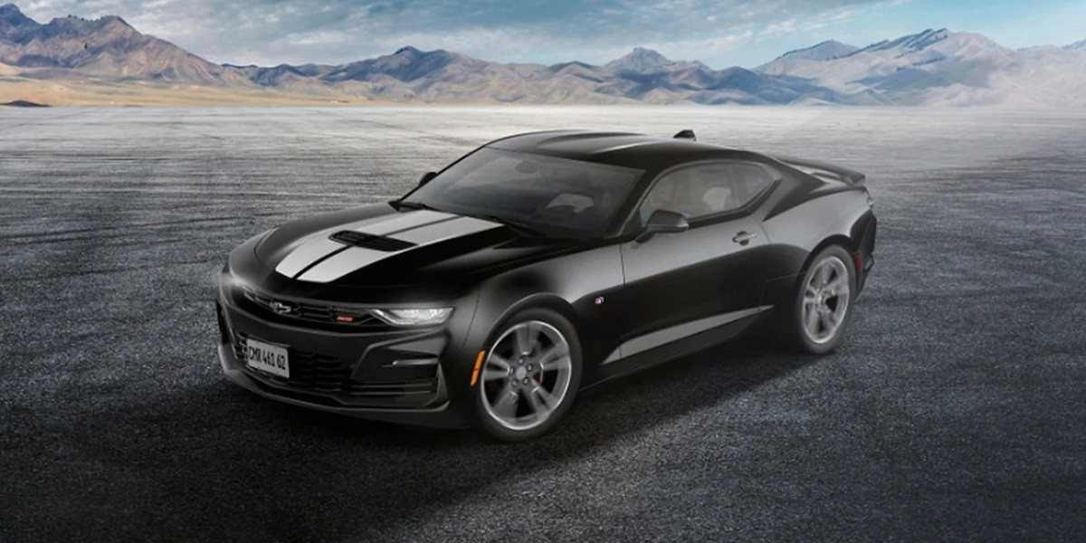 Novo Chevrolet Camaro deve chegar em 2029 com quatro portas e motor V8