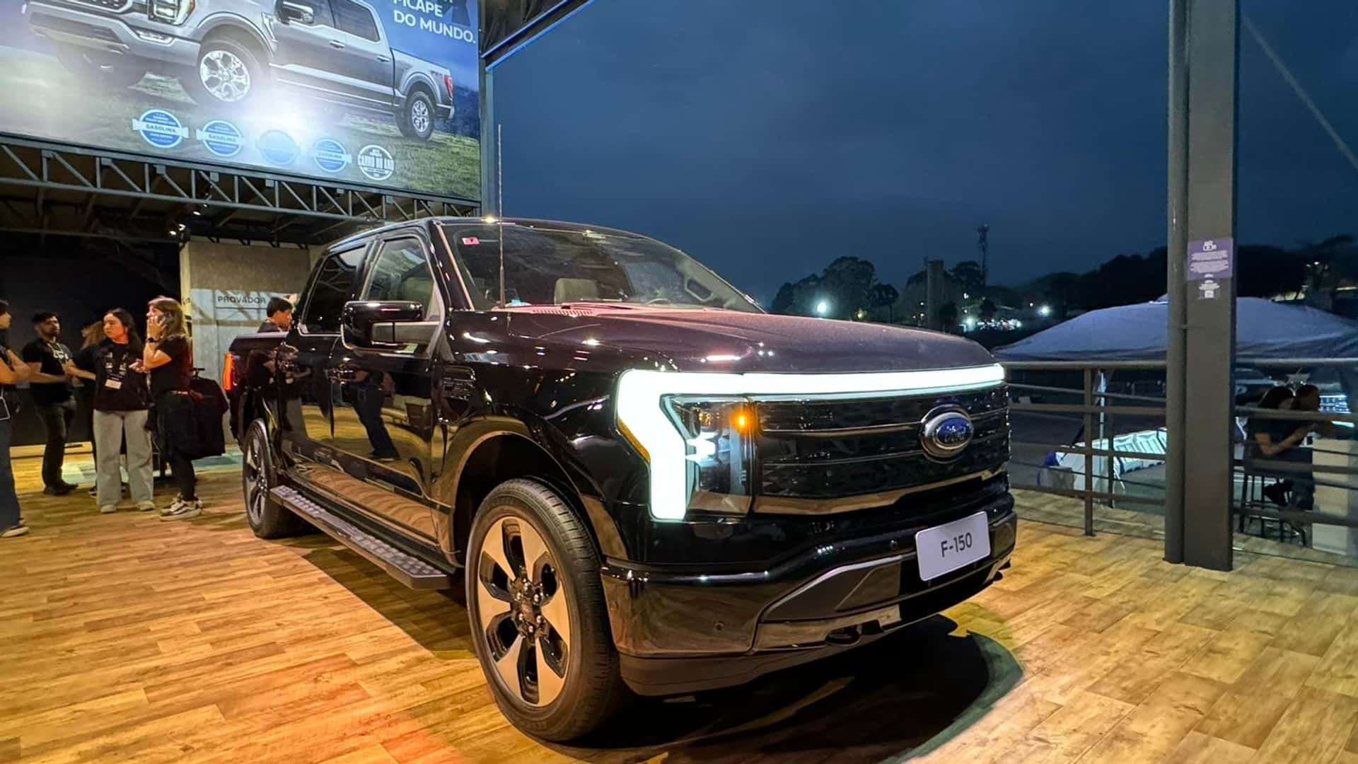Ford Fathom elétrica quer custar US$ 29.945 nos EUA Ford F-150 Lightning no Brasil