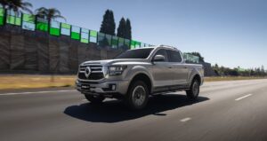 GWM apresenta motor diesel de 3,0 litros com mais torque que a Amarok V6 GWM Cannon Alpha com motor diesel em movimento