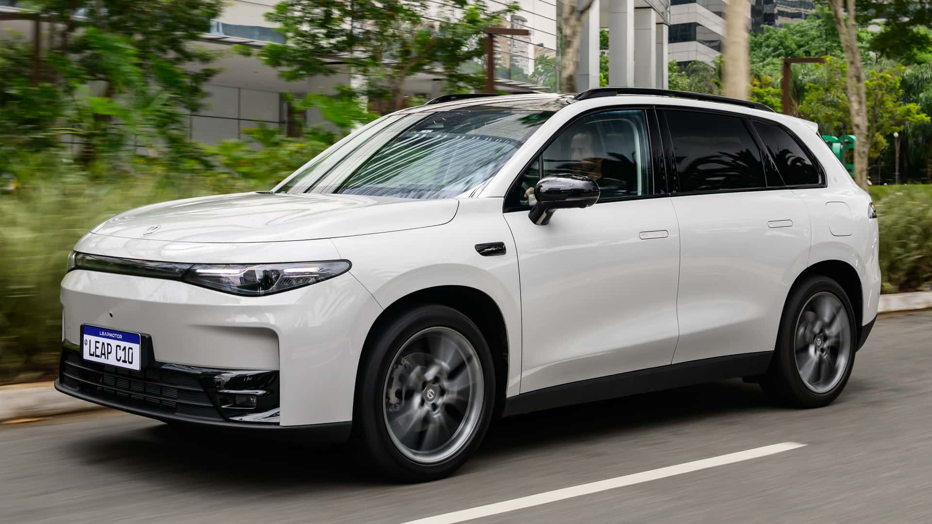 BYD Dolphin Mini 2028 pode ter 129 cv e painel minimalista? — motor