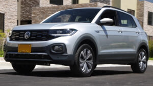 Volkswagen faz o improvável com o preço do T-Cross Volkswagen T-Cross visto de frente, versão latino-americana