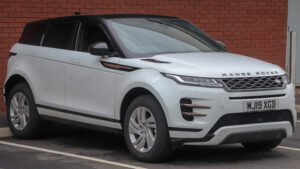 Land Rover Range Rover Evoque, modelo afetado pela paralisação da produção no Brasil