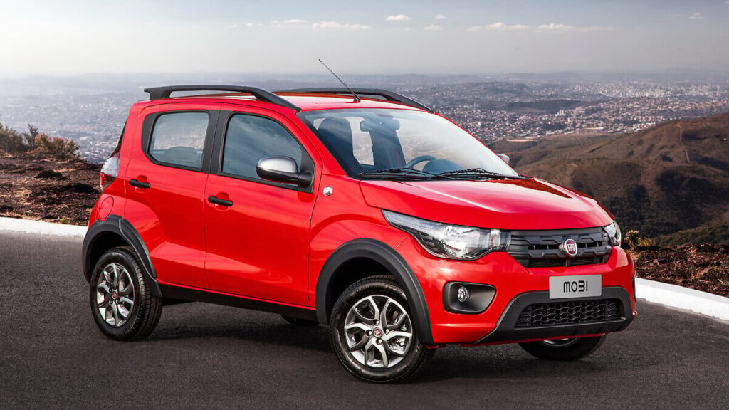 Mobi usado: Qual ano comprar sem cair em cilada? Fiat Mobi Way Extreme 2019 vermelho, fase anterior à reestilização, foto oficial